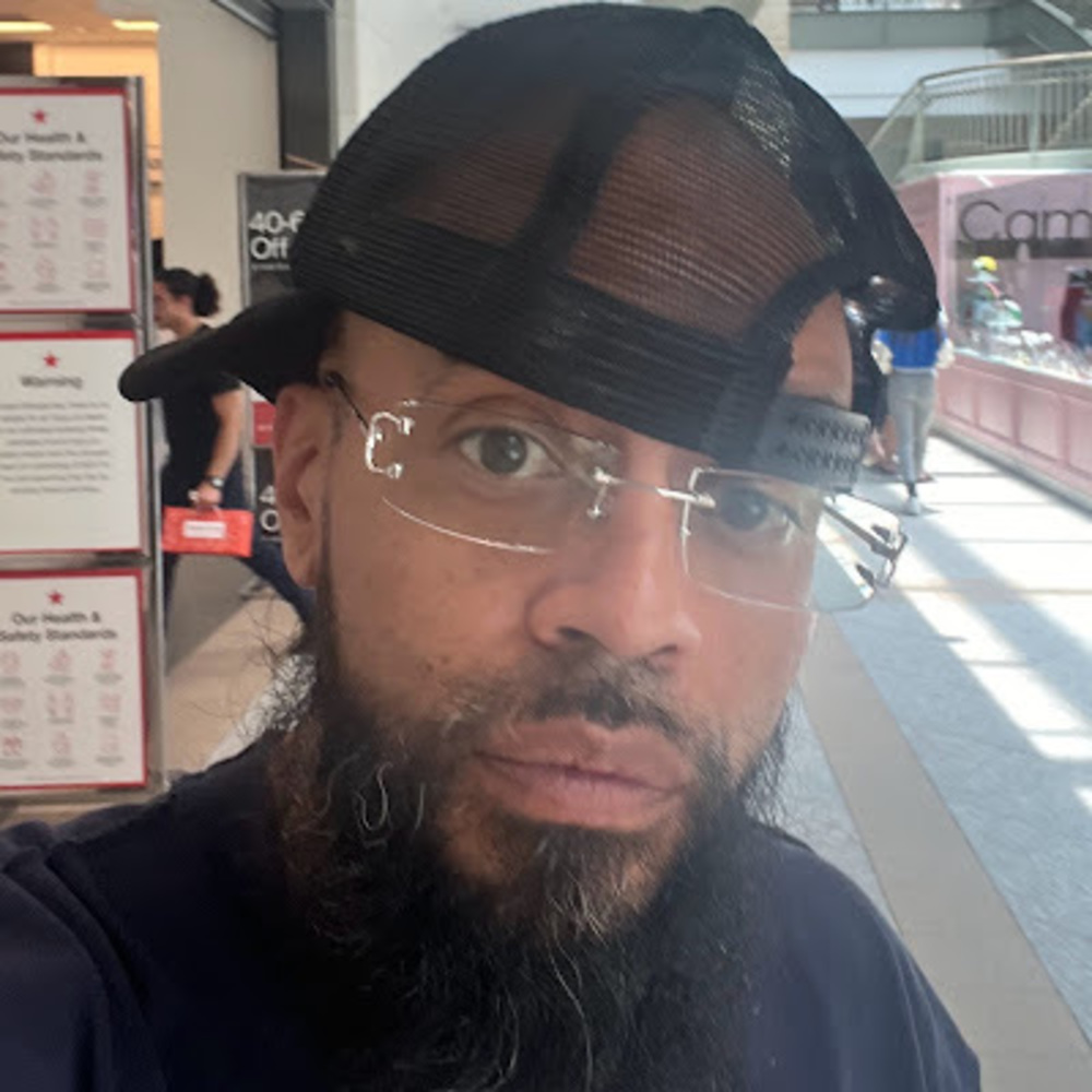 Meet your Posher, James